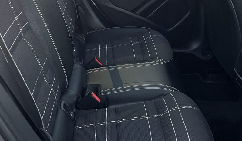 Mercedes CLA 200 CDI completo