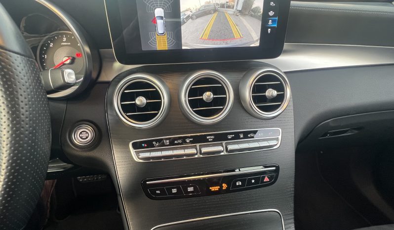 Mercedes GLC 300 4MATIC completo