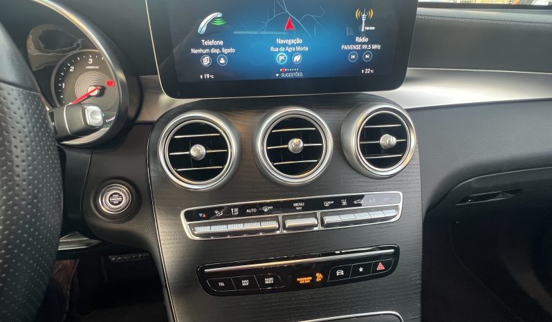 Mercedes GLC 300 4MATIC completo