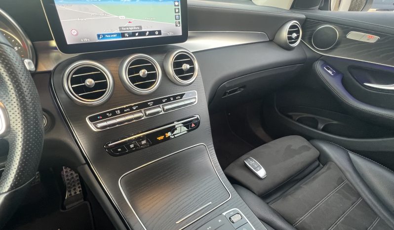 Mercedes GLC 300 4MATIC completo