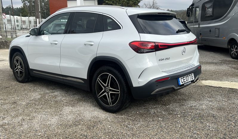 Mercedes EQA 250 AMG completo